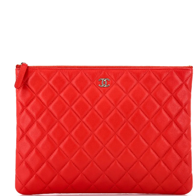 O Case Clutch Quilted Lambskin Medium