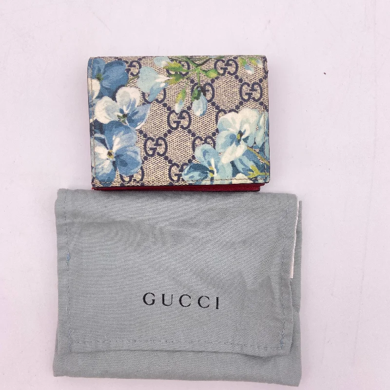 Gucci Blue Floral GG Supreme Canvas Clutch Wristlet