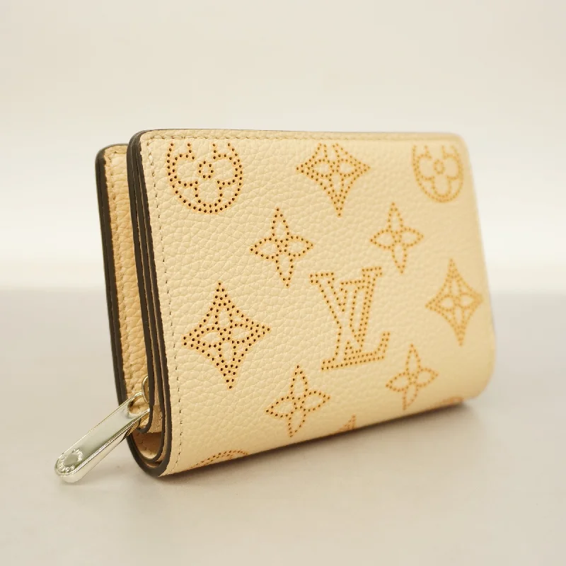 Louis VuittonAuth  Mahina Portefeuille Claire M82351 Wallet [bi-fold] Beige