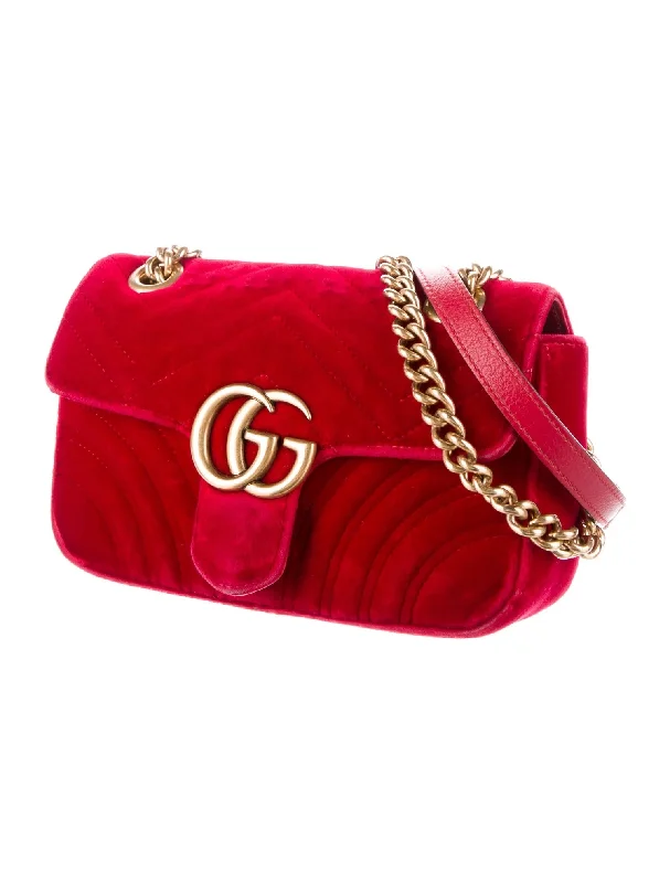 GUCCI GG MARMONT SMALL MATELASSE VELVET SHOULDER BAG