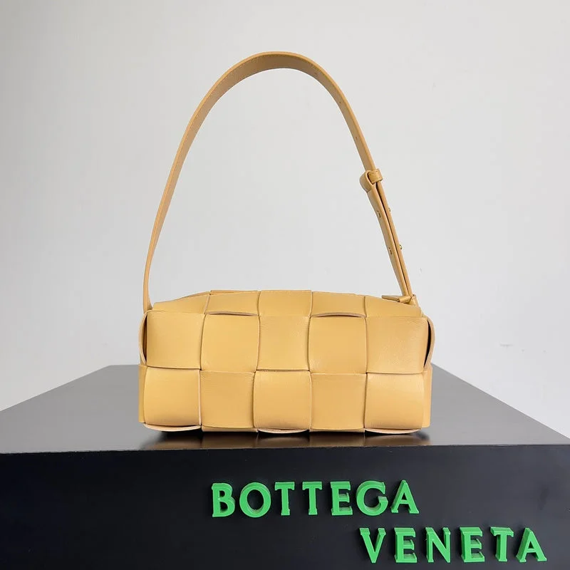 Whimsy Finds - Bottega Veneta Bags - 886