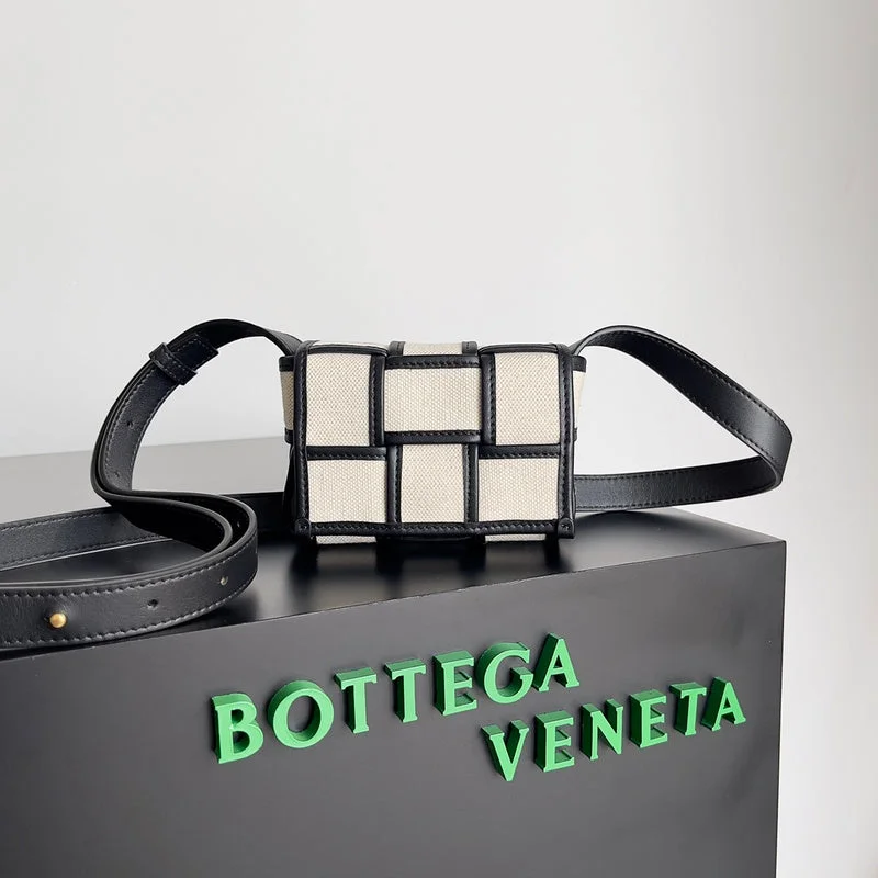 Whimsy Finds - Bottega Veneta Bags - 995