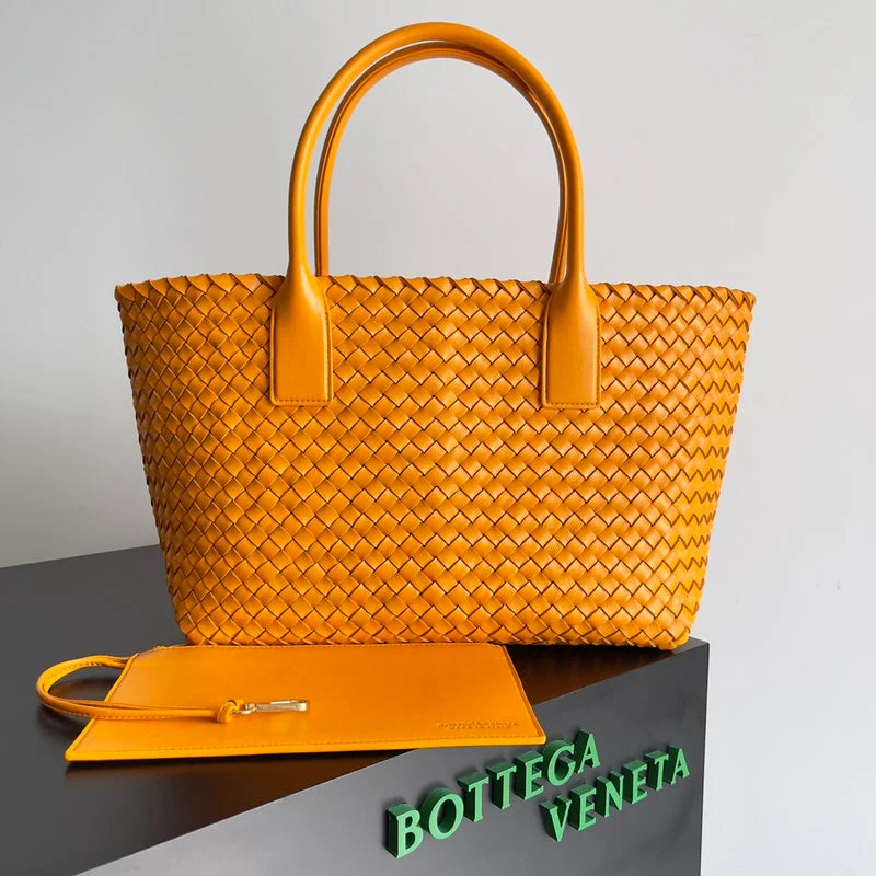 Whimsy Finds - Bottega Veneta Bags - 996