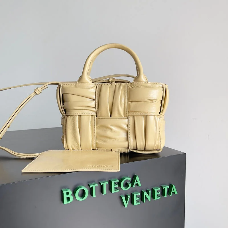 Whimsy Finds - Bottega Veneta Bags - 843