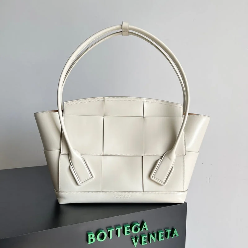 Whimsy Finds - Bottega Veneta Bags - 963