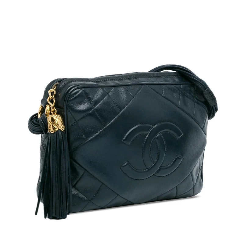 Chanel CC Quilted Lambskin Tassel Camera Bag (P5tGZz)