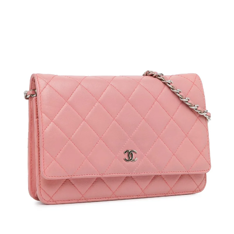 Chanel CC Quilted Lambskin Wallet On Chain (eULIFC)