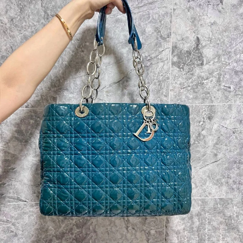 Lady Chain Tote Quilted SHW