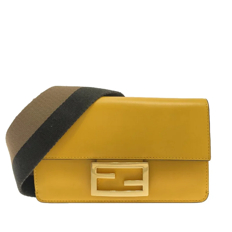 Fendi Mini Flat Baguette Crossbody Bag (SHG-weEbXp)